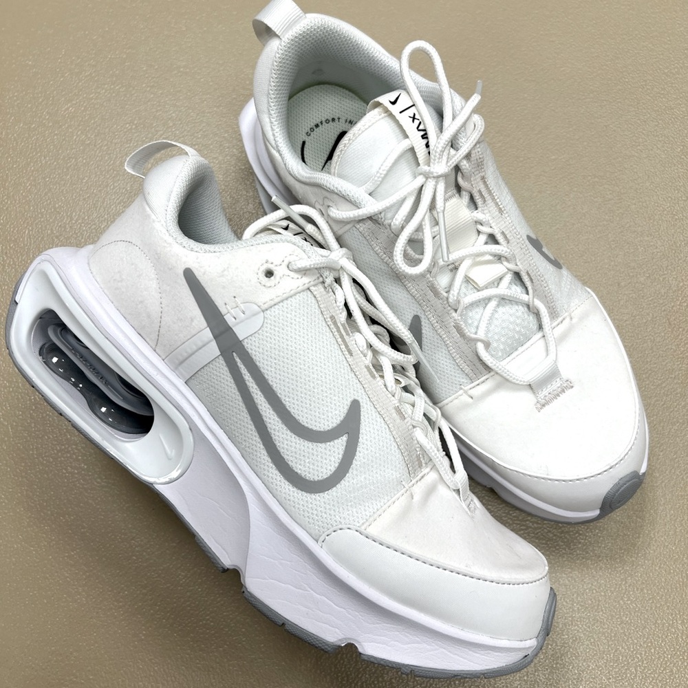 Nike Air Max INTRLK shoes, Size 8.5 women’s